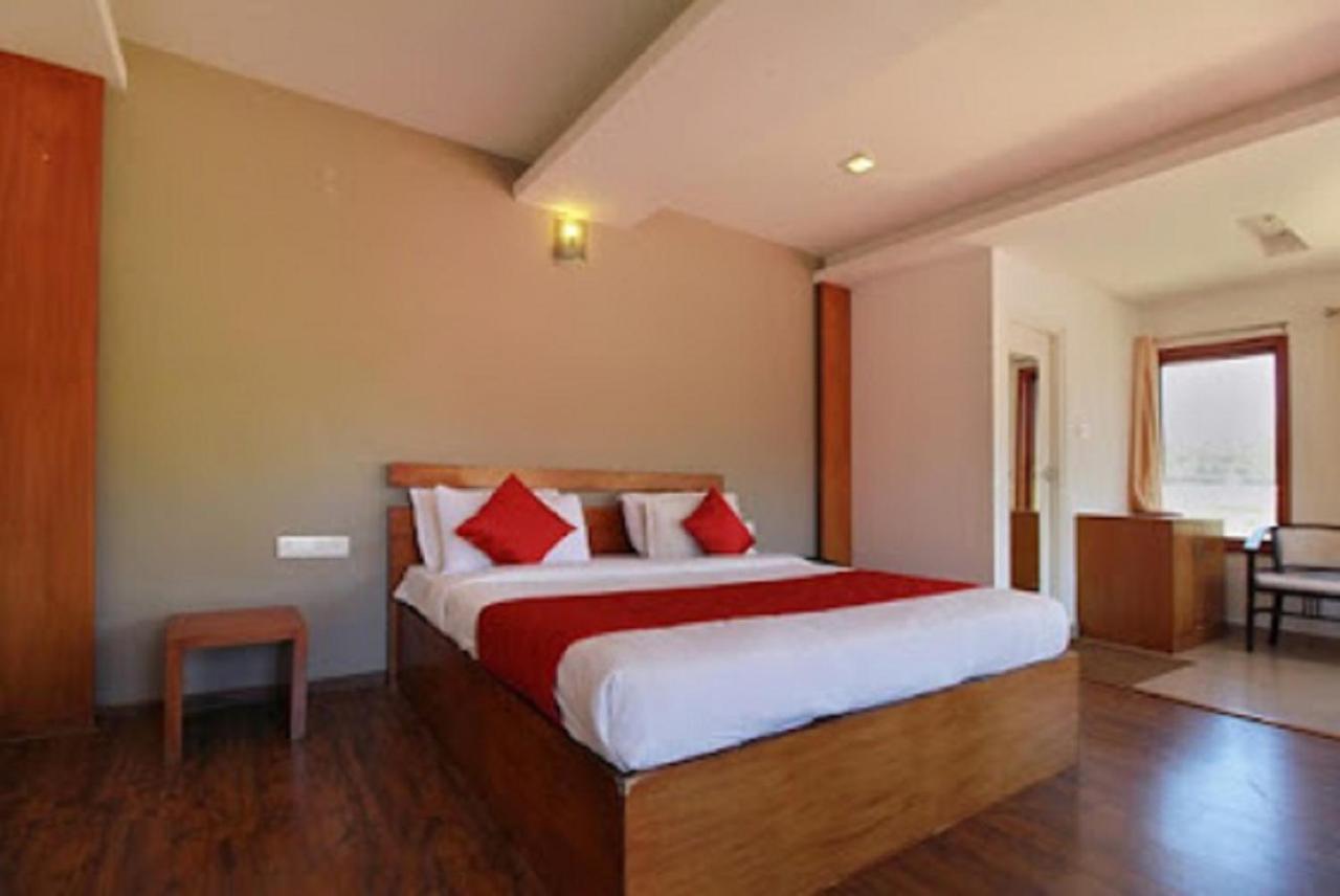 Coastal Grand Resort - Ooty Exterior photo